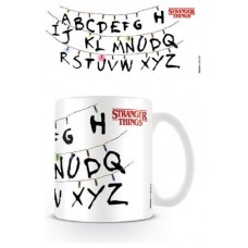 TAZA STRANGER THINGS ABECEDARIO PYRAMID INTERNATIONAL MG25251 (Espera 4 dias)