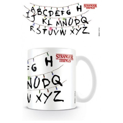 TAZA STRANGER THINGS ABECEDARIO PYRAMID INTERNATIONAL REDSTRING MG25251 (Espera 4 dias)