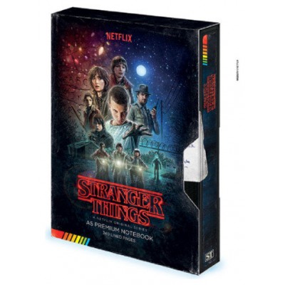 LIBRETA STRANGER THINGS VHS PYRAMID INTERNATIONAL SR72775 (Espera 4 dias)